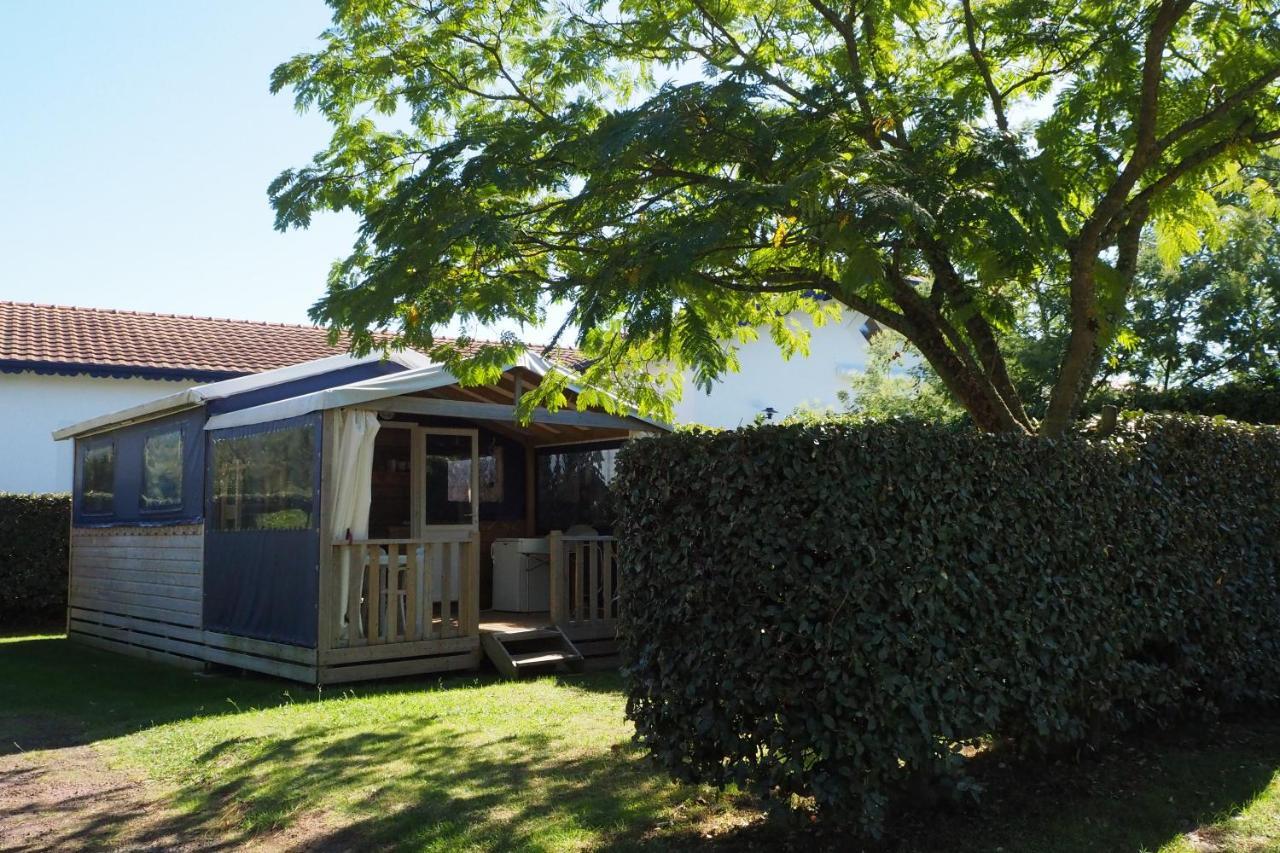 Hotel Camping Le Puits De L'Auture Saint-Palais-sur-Mer Exterior foto