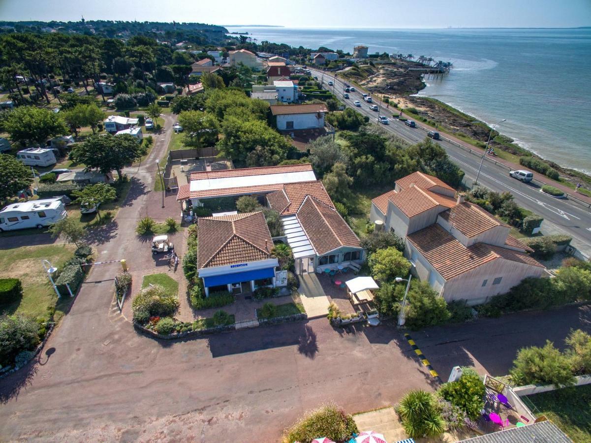 Hotel Camping Le Puits De L'Auture Saint-Palais-sur-Mer Exterior foto
