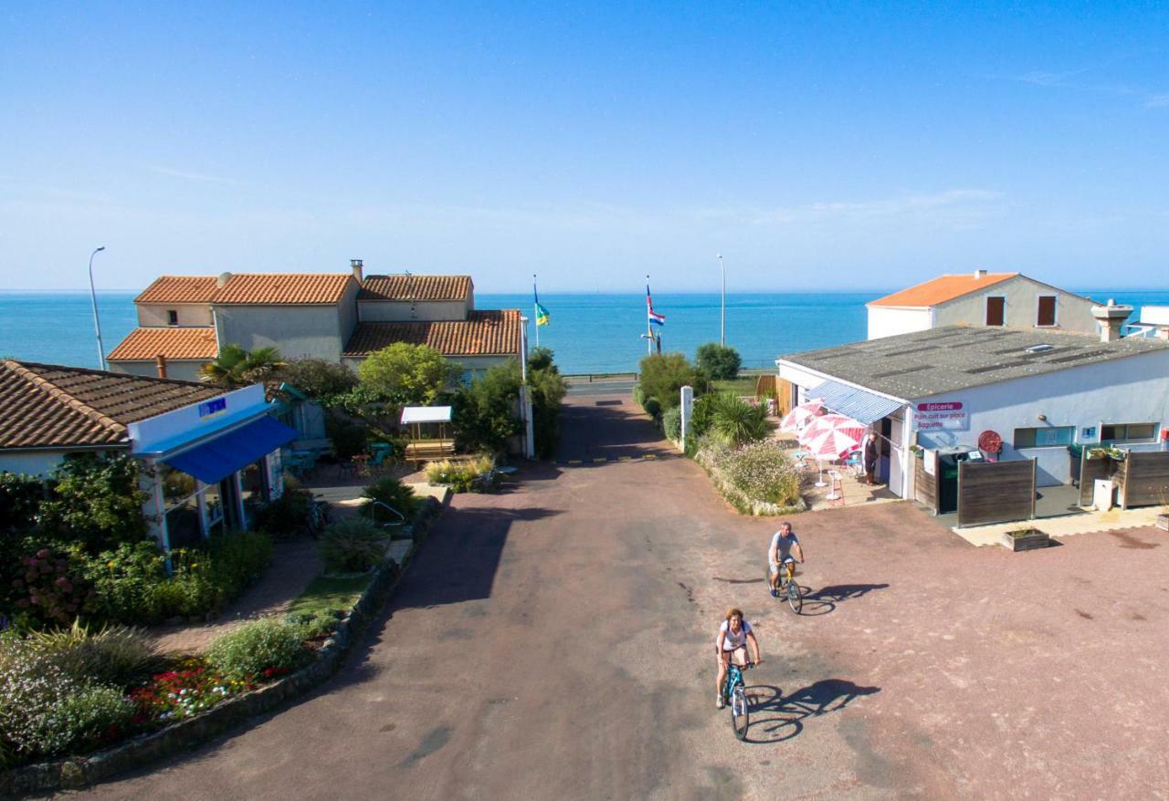 Hotel Camping Le Puits De L'Auture Saint-Palais-sur-Mer Exterior foto