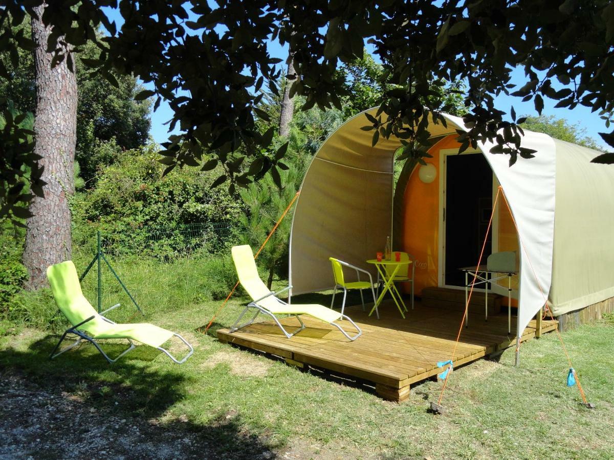 Hotel Camping Le Puits De L'Auture Saint-Palais-sur-Mer Exterior foto
