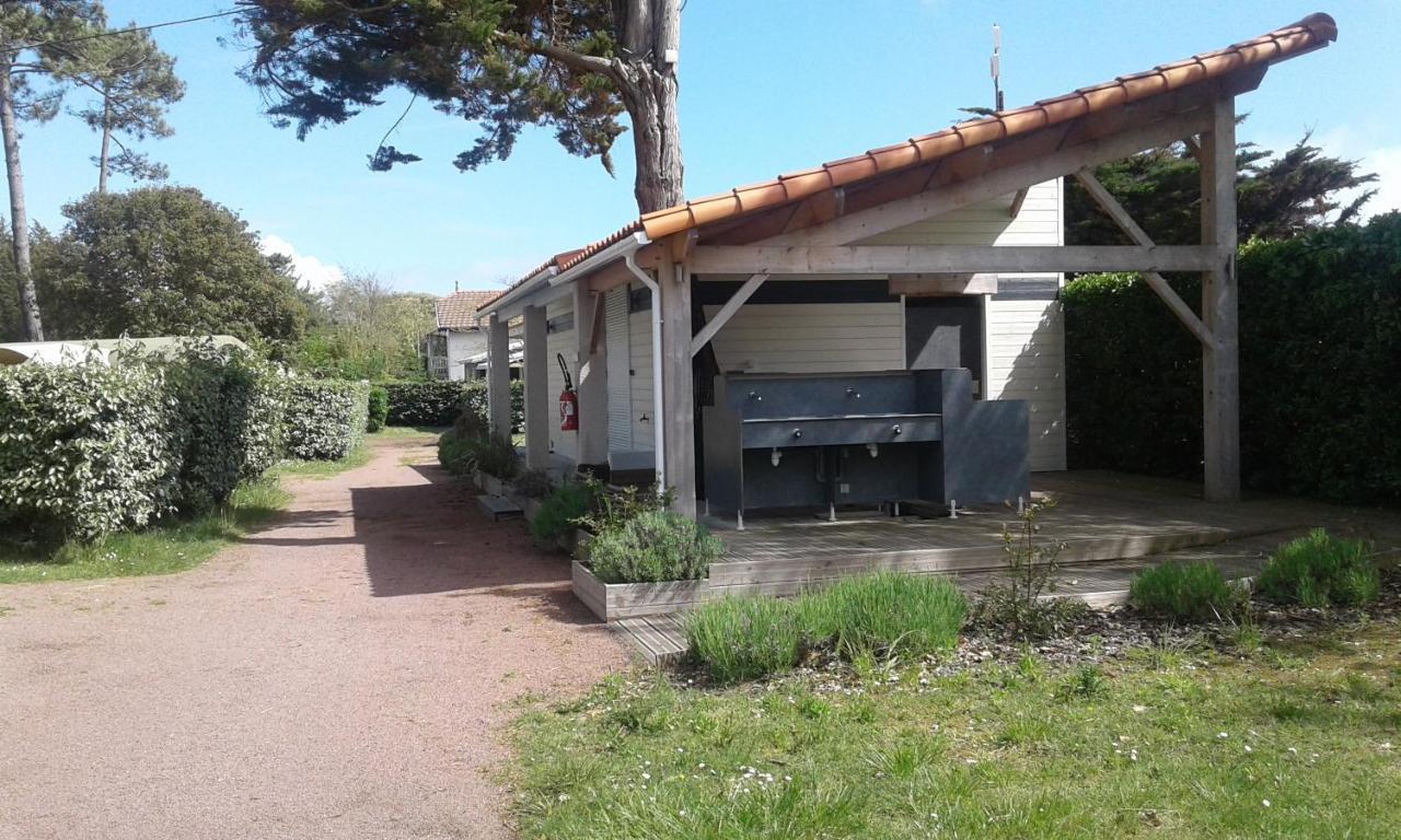 Hotel Camping Le Puits De L'Auture Saint-Palais-sur-Mer Exterior foto